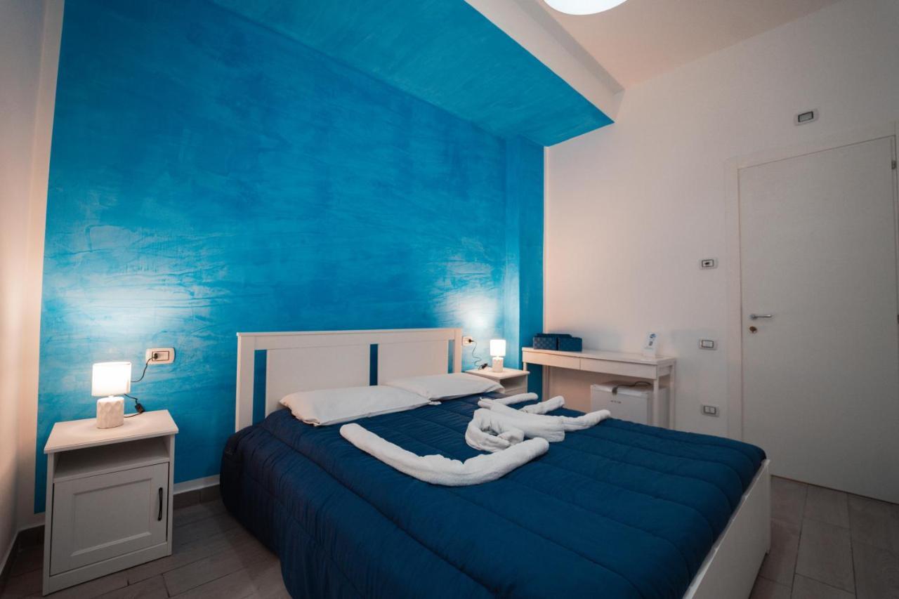 Hotel O Vic' stritt' Napoli Esterno foto